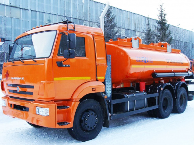 Надёжность доставки опасных грузов вместе с автотопливозаправщиком НЕФАЗ на шасси КАМАЗ 65115