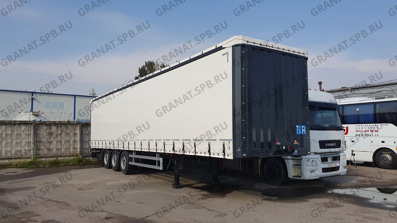 Кликните для увеличения изображения Полуприцеп шторный UАТ-SСFG-9226.01