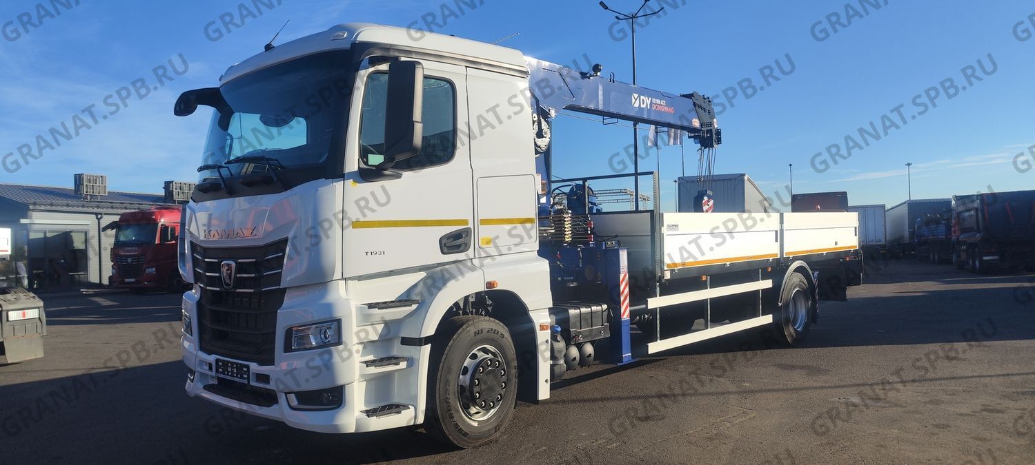 Бортовой а/м с КМУ на шасси КАМАЗ 53251
