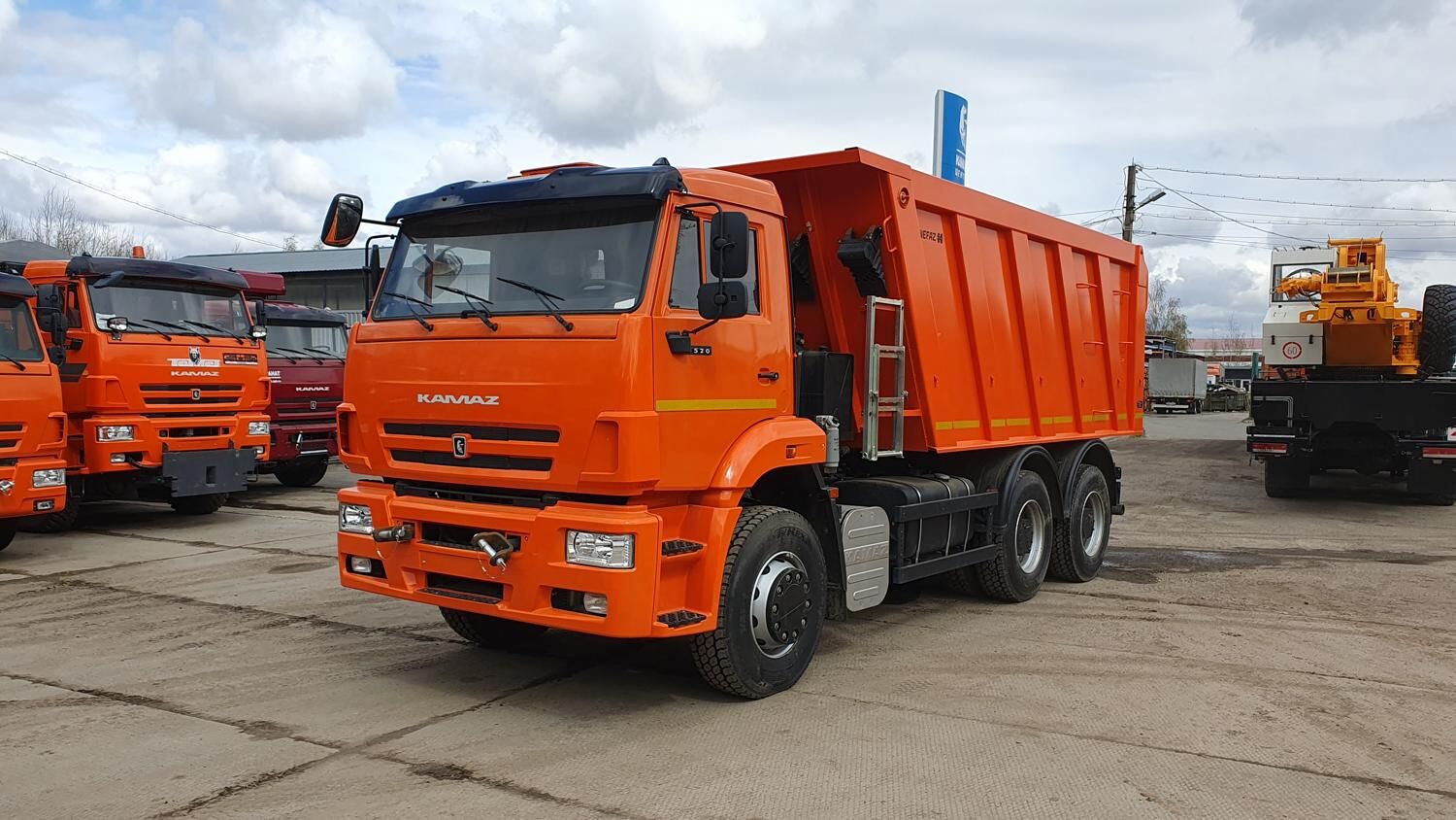 Самосвал КАМАЗ 6520-6014-49(B5) 6х4