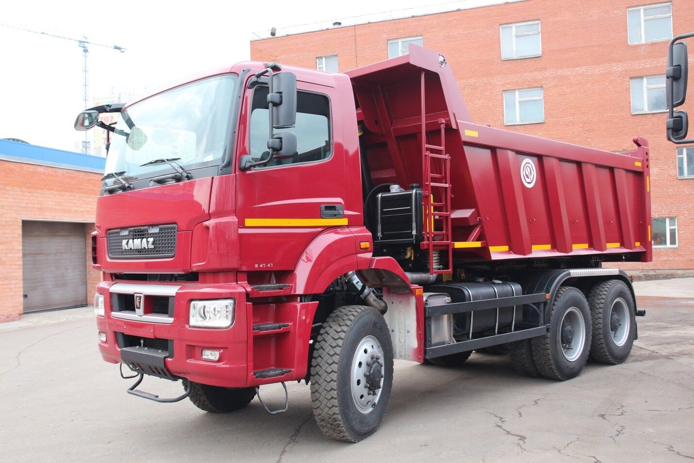 самосвал КАМАЗ 65802-002-87(S5)
