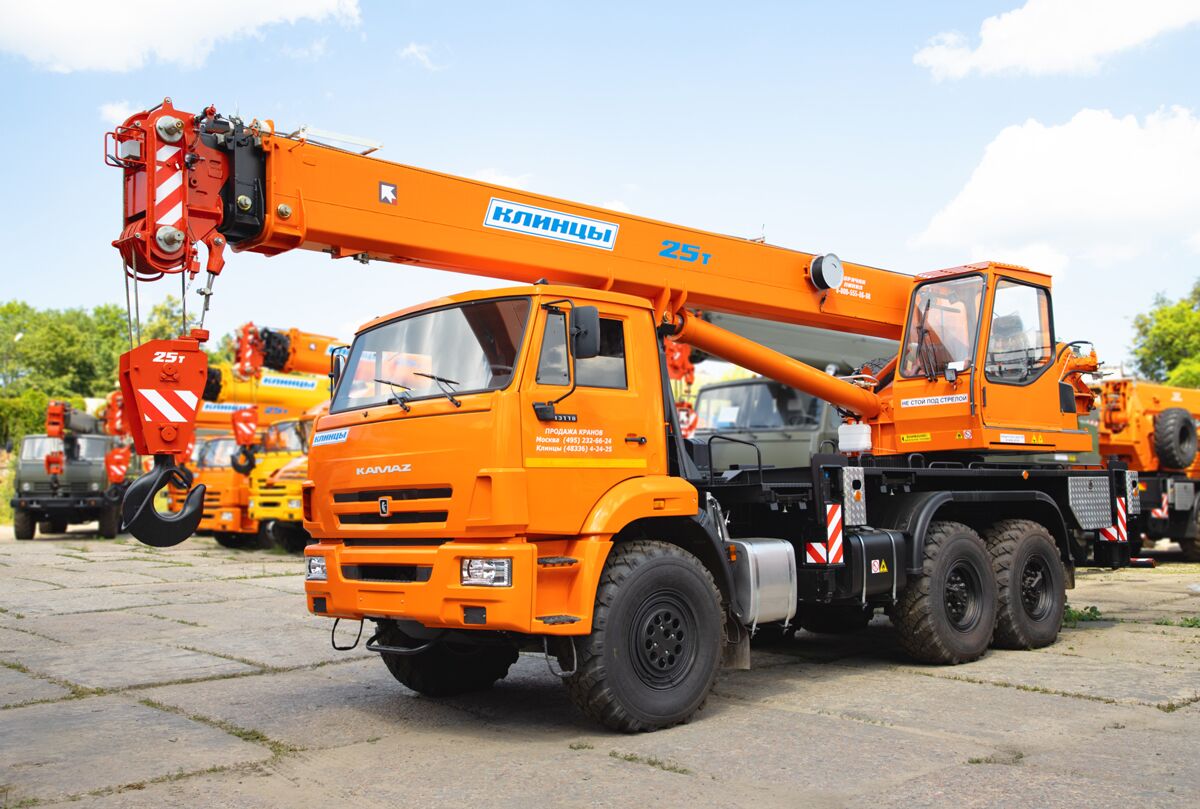 Автокран КЛИНЦЫ КС-55713-5К-1, г/п 25 т на шасси КАМАЗ 43118-50