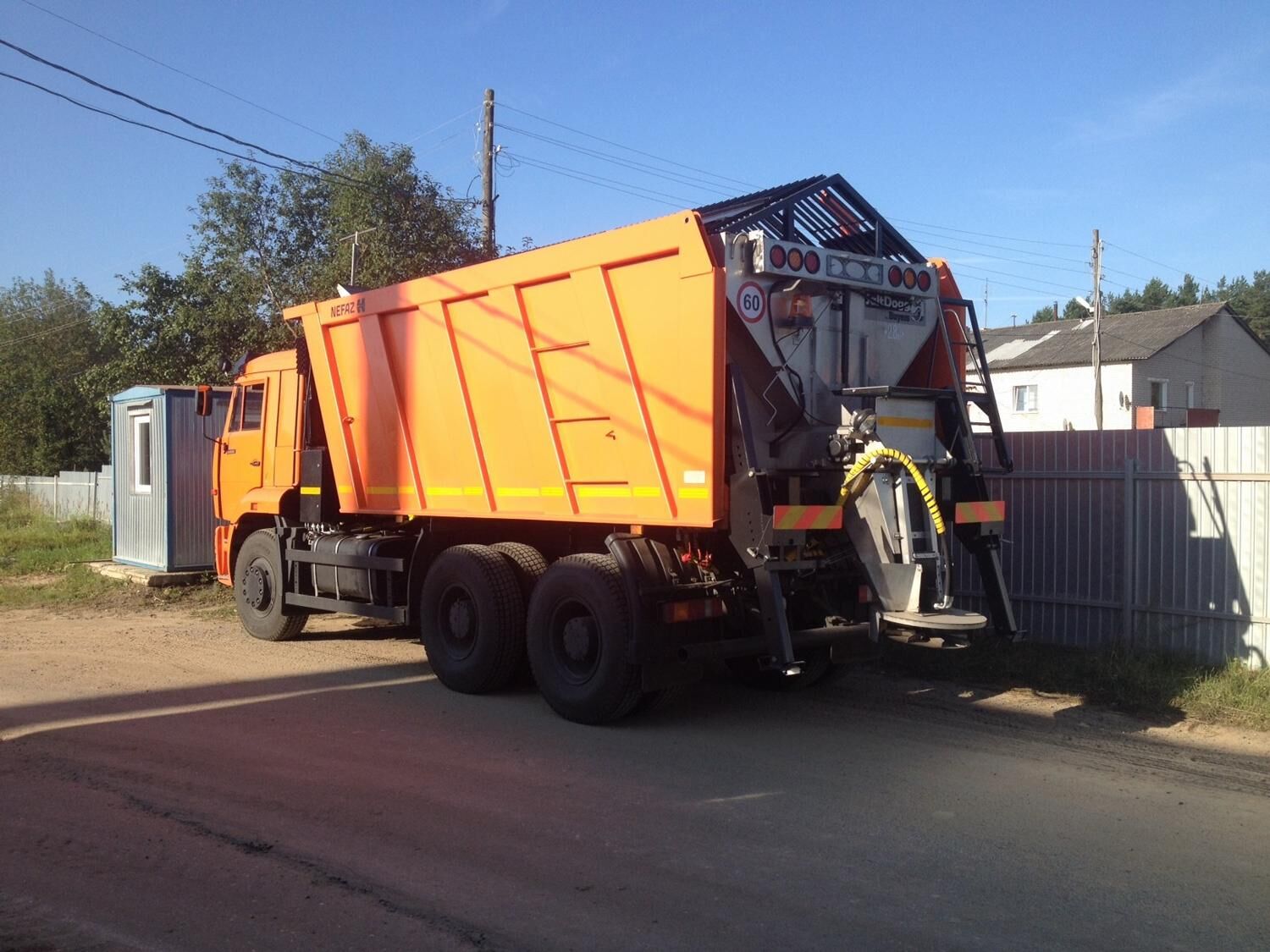 КДМ-7881010 на с.КамАЗ-6520-7915-49 (ПС (нерж, V=10,5 м3)