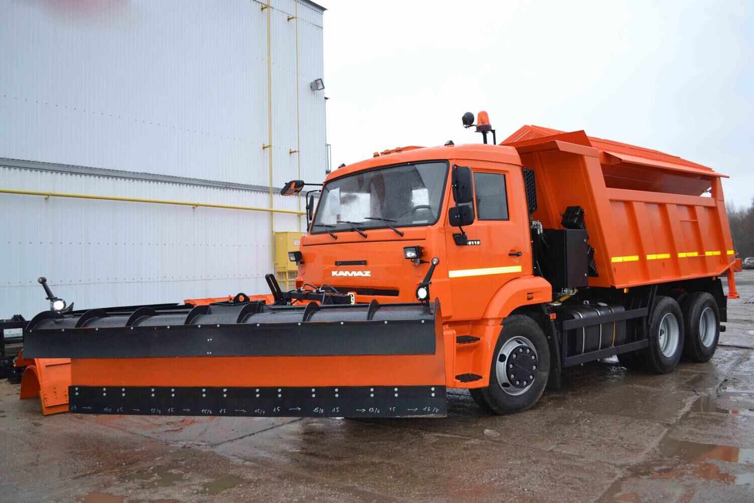 ЭД-405А1 на с.65115-48 (ПС сталь 09Г2С, V=8 м3, Передний отвал)
