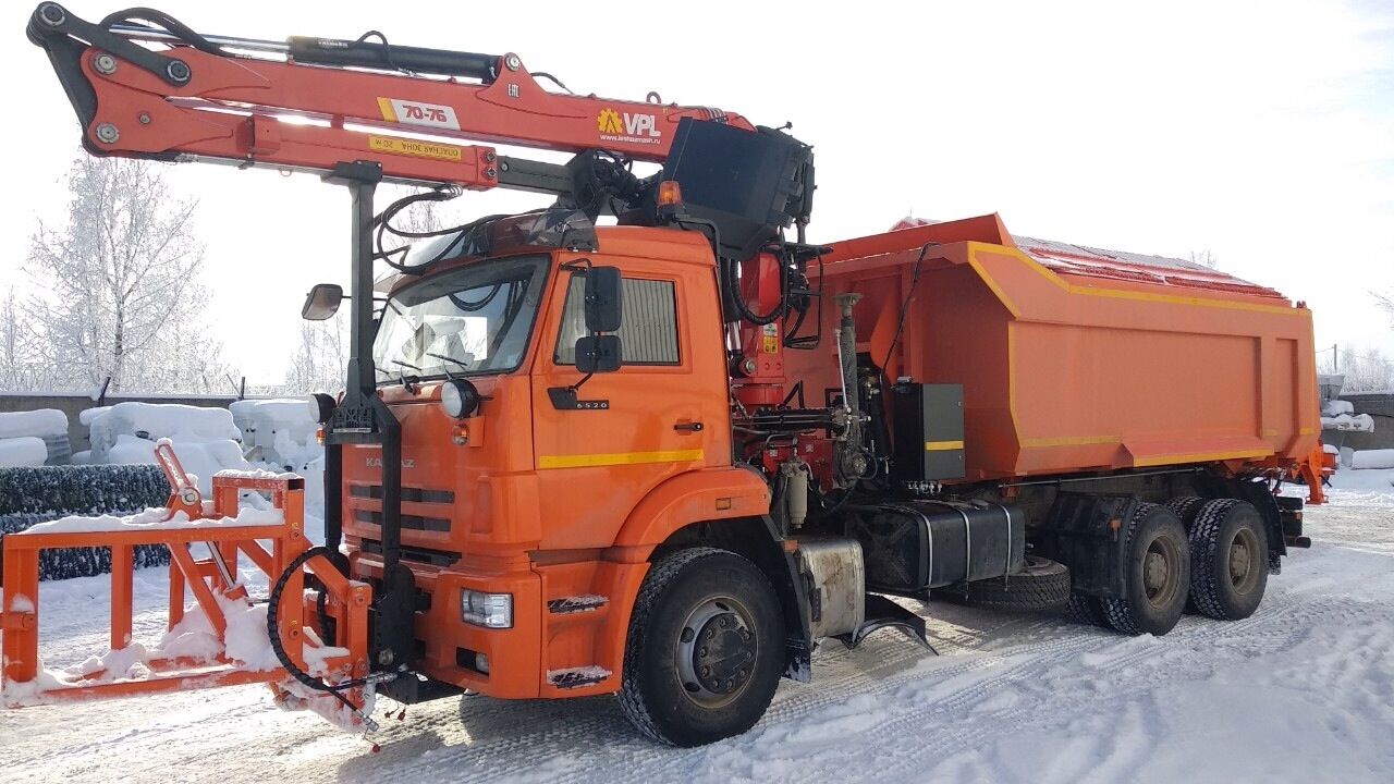 КДМ-650-07-01 на ш.6520-53 (ГМУ, Самосвальный кузов, ПС сталь 09Г2С, V=10,5 м3, Средний нож)