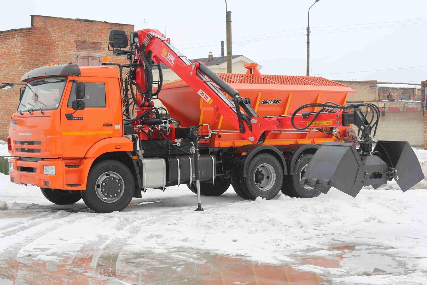 КДМ-650-01 на ш.65115-50 (ГМУ, ПС сталь 09Г2С, V=8 м3)
