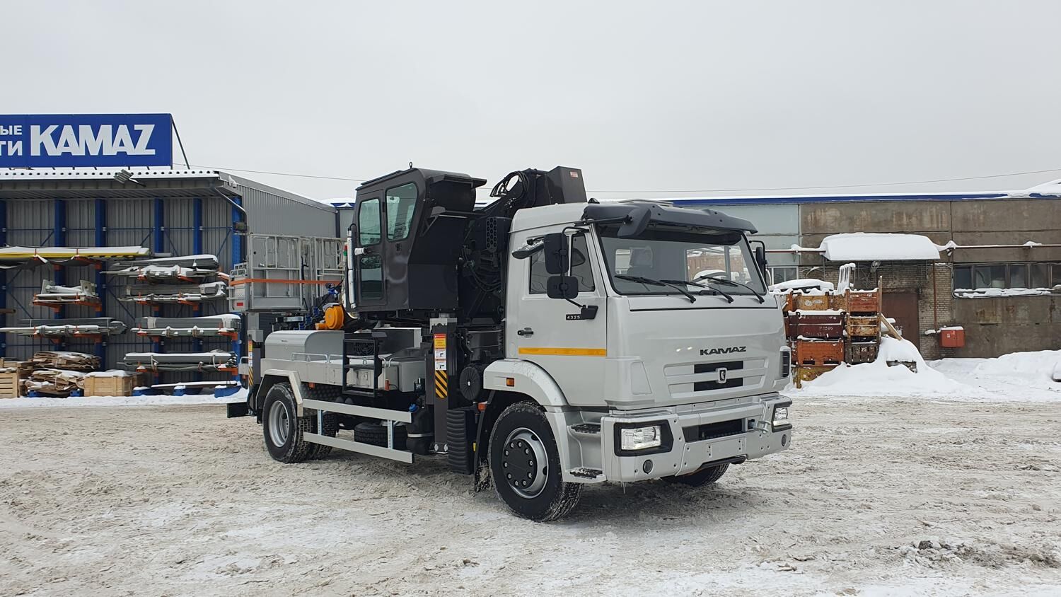 автогидроподъемник 780420 на базе 43253