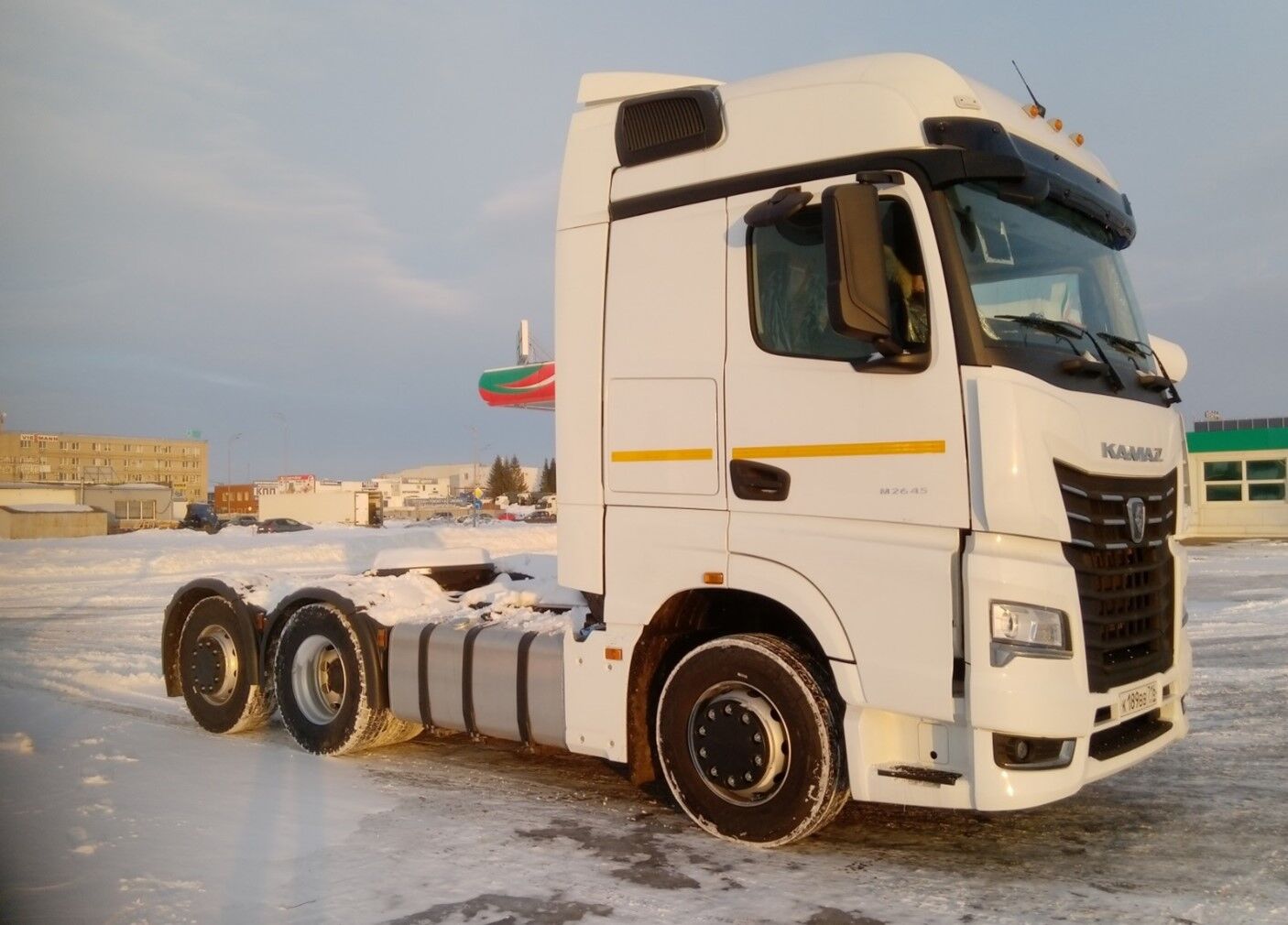 седельный тягач КАМАЗ 65659-002-92