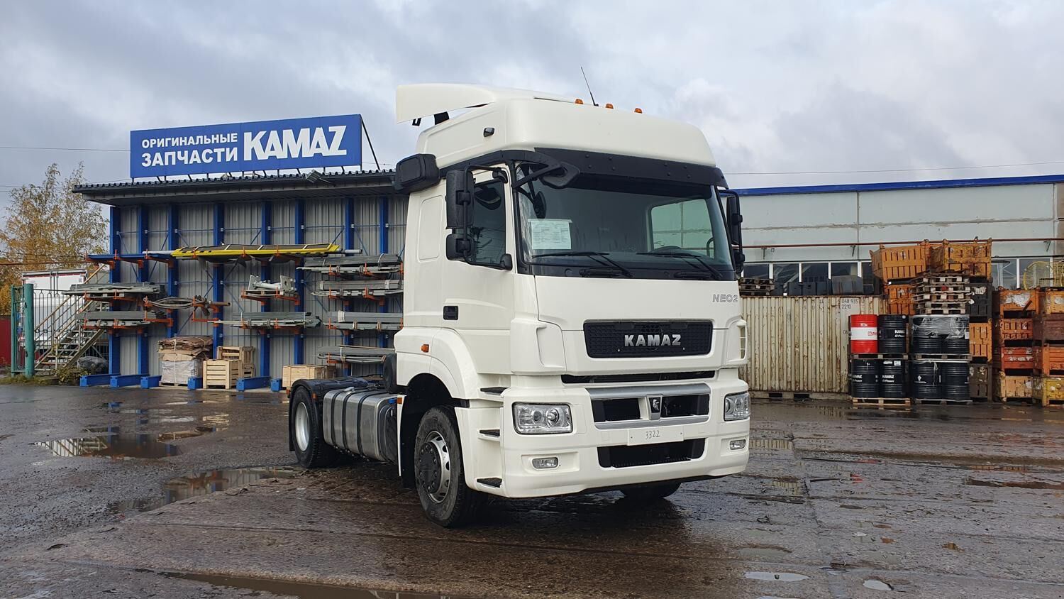 седельный тягач КАМАЗ 5490-053-87(S5)