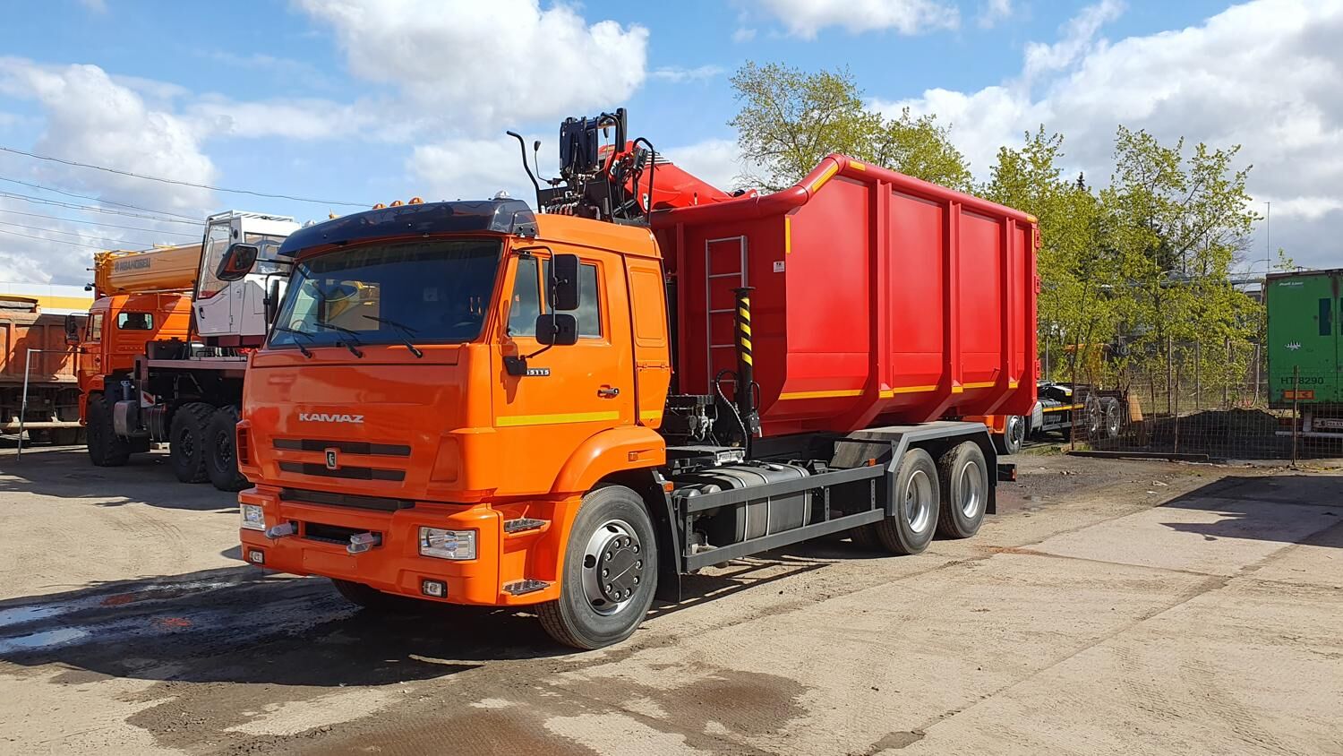 автомобиль-самосвал с ГМ VM10L74 кузов ТК Инвест V=30м3 шасси 65115-923094-50