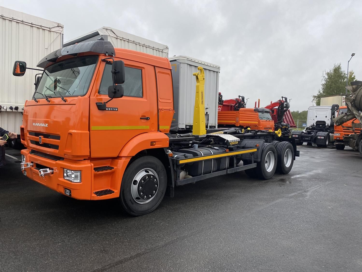 крюковой погрузчик Palfinger РН Т20РI.57 с гидроупорами на ш. 6520-3072-53