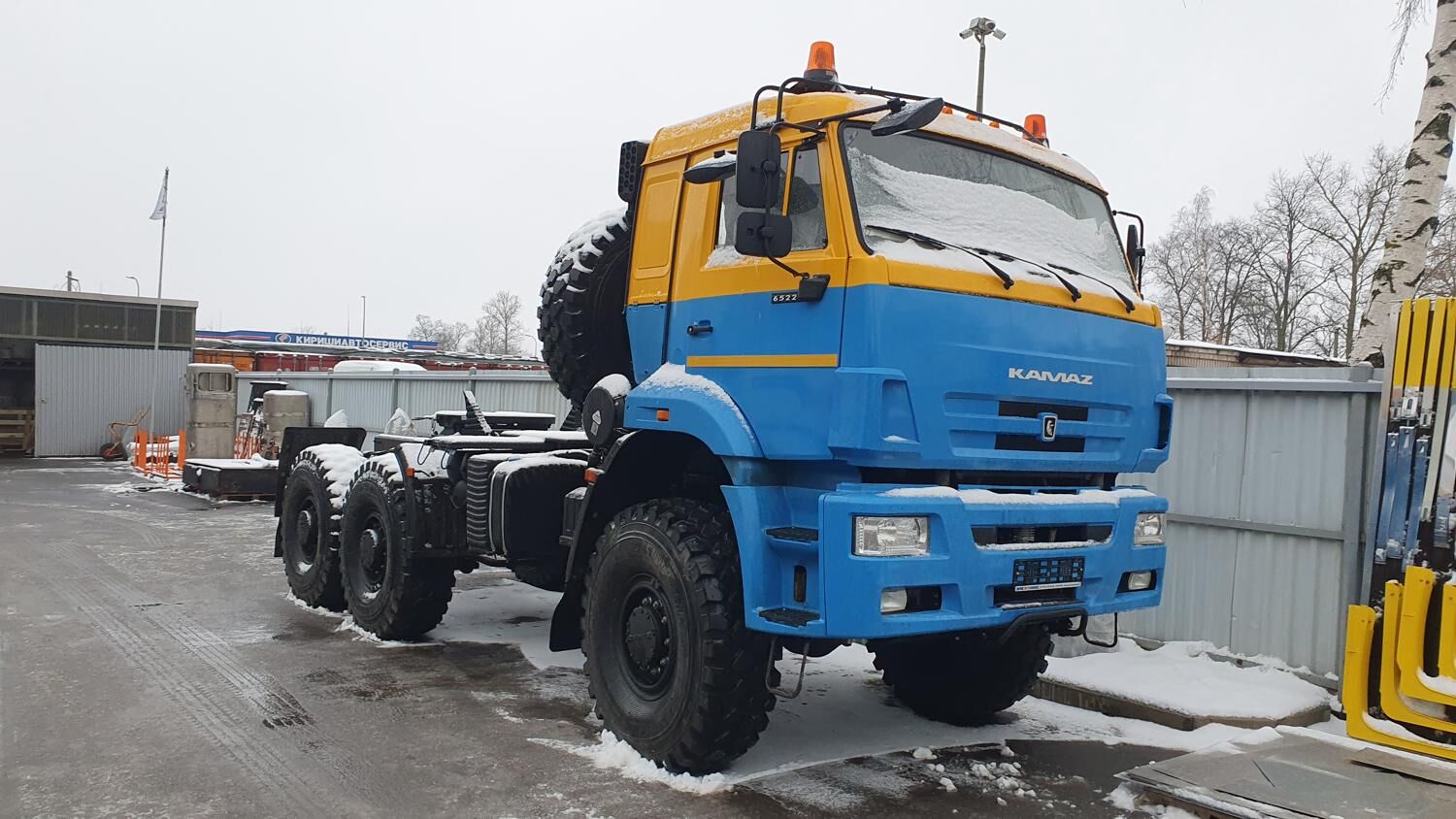 седельный тягач КАМАЗ 65221-26020-53