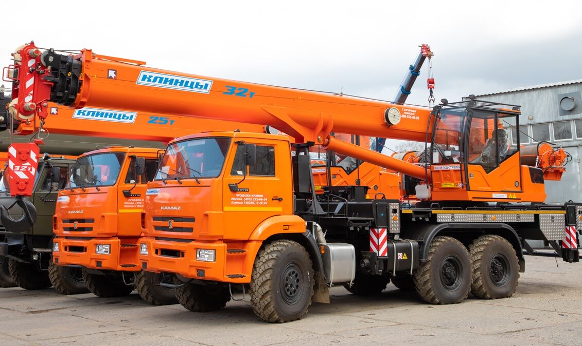 автокран КЛИНЦЫ КС-55729-5К-3, г/п 32 т на шасси КАМАЗ 43118-23011-50