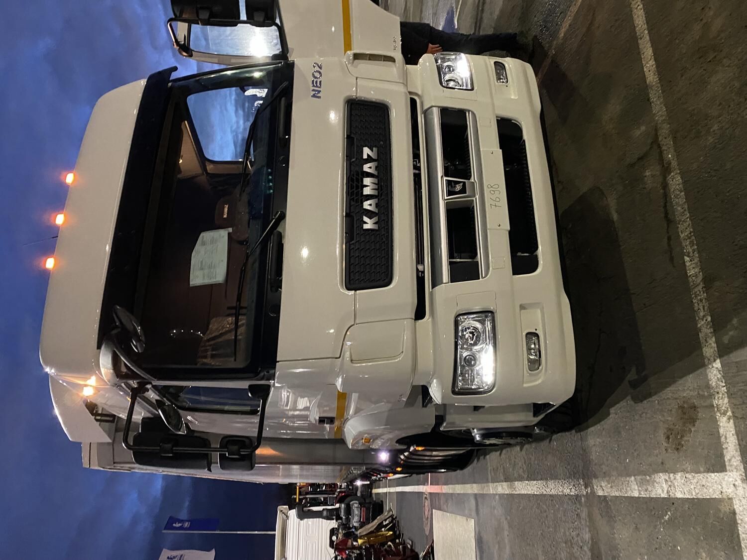 седельный тягач КАМАЗ 5490-036-87(S5)