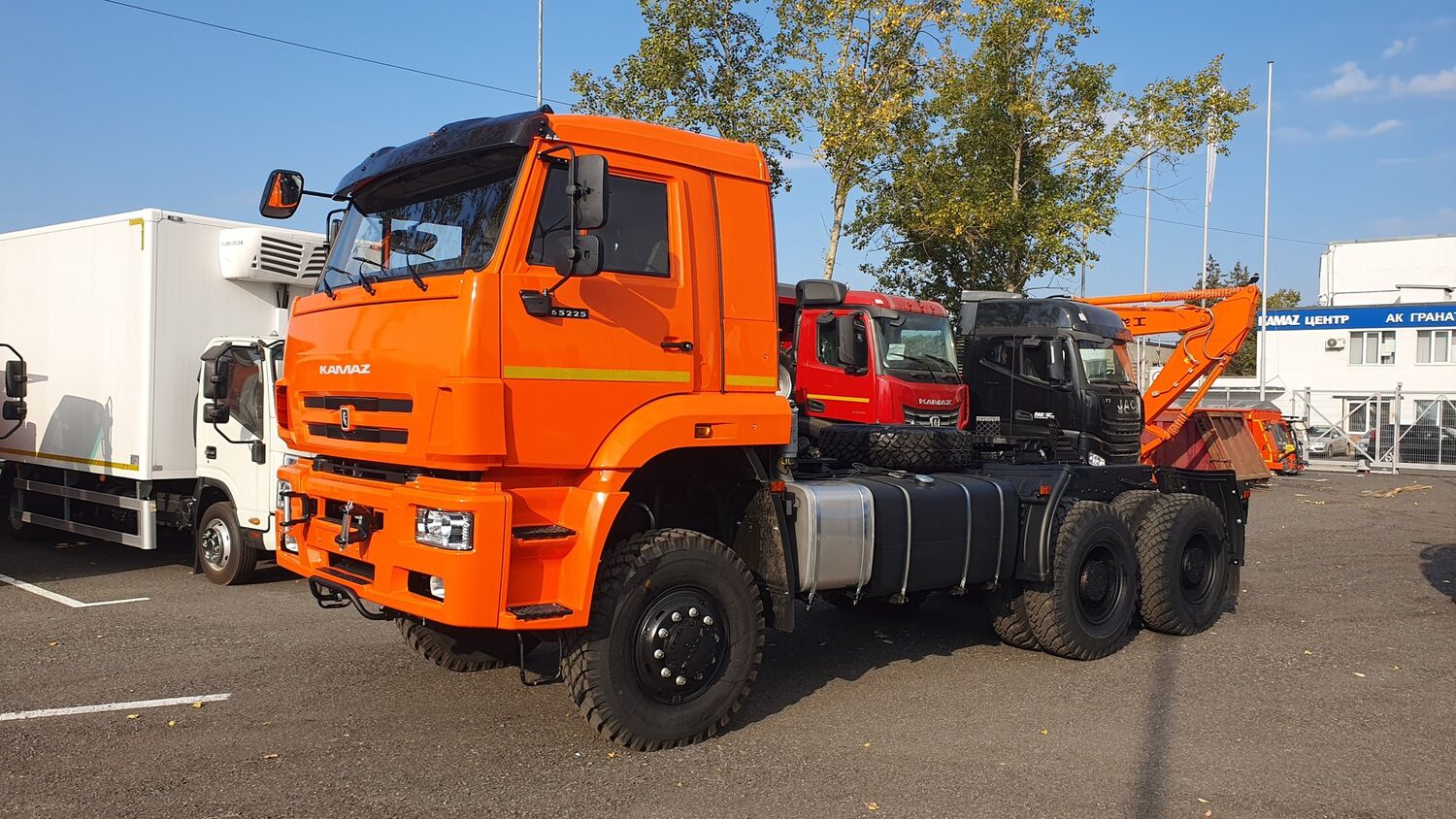 седельный тягач КАМАЗ 65225-26014-53