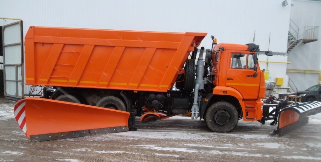 КДМ-7881010 на с.КамАЗ-6520-49 (Передний поворотный отвал, Средний нож, Боковой отвал)