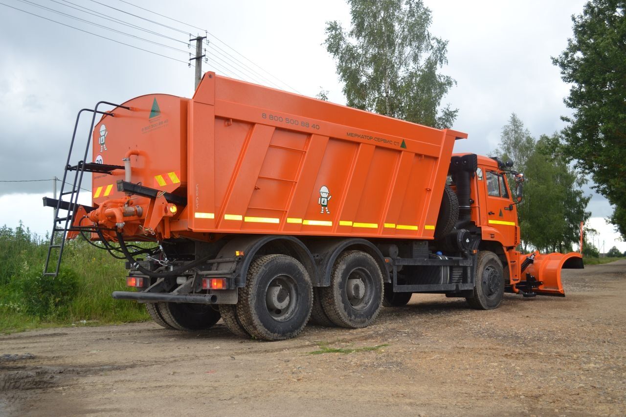 КДМ-7881010 на с.КамАЗ-6520-53 (ПМ (сталь.цист, V=12 м3), сопла, Передний поворотный отвал)