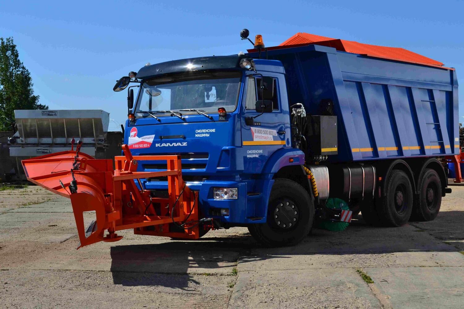 КДМ-7881010 на с.КамАЗ-6520-53 (ПС сталь, V=10,5 м3), Скоростной и Боковой отвал, Средняя щетка)