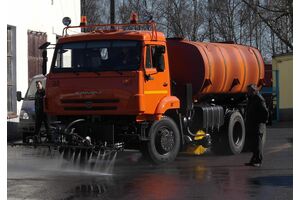 КДМ-650-08 на ш.65115-48 (ПМ сталь 09Г2С, V=12 м3, Передняя высоконапорная рейка, Средняя щетка)
