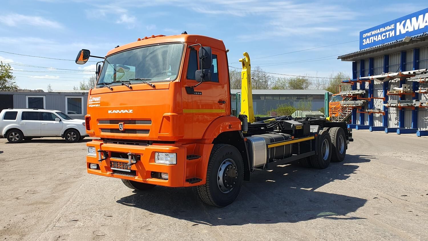 крюковой погрузчик Hiab Multilift Optima 20S.59 с гидроупорами на ш. 6520-3072-53